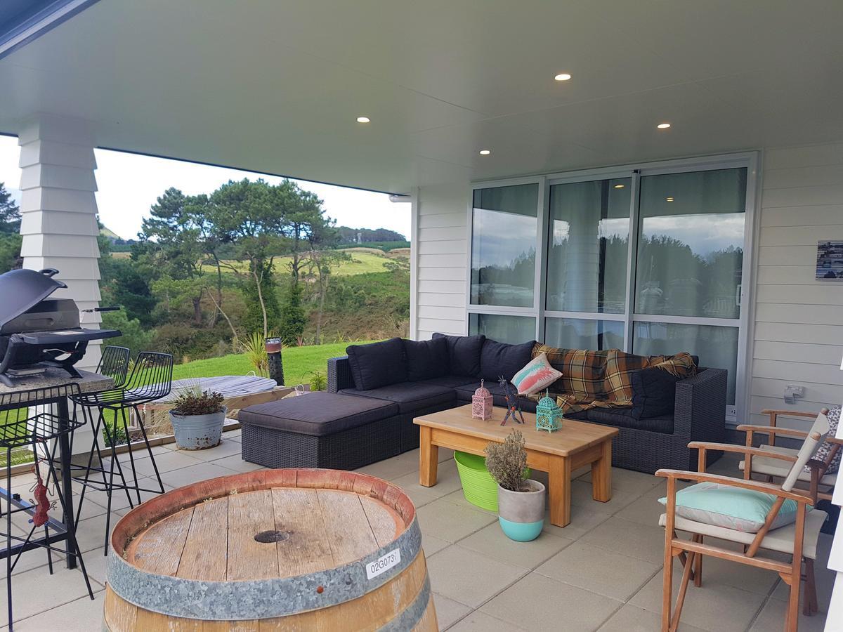 Villa House In The Heights à Lac Lac Taupo Extérieur photo